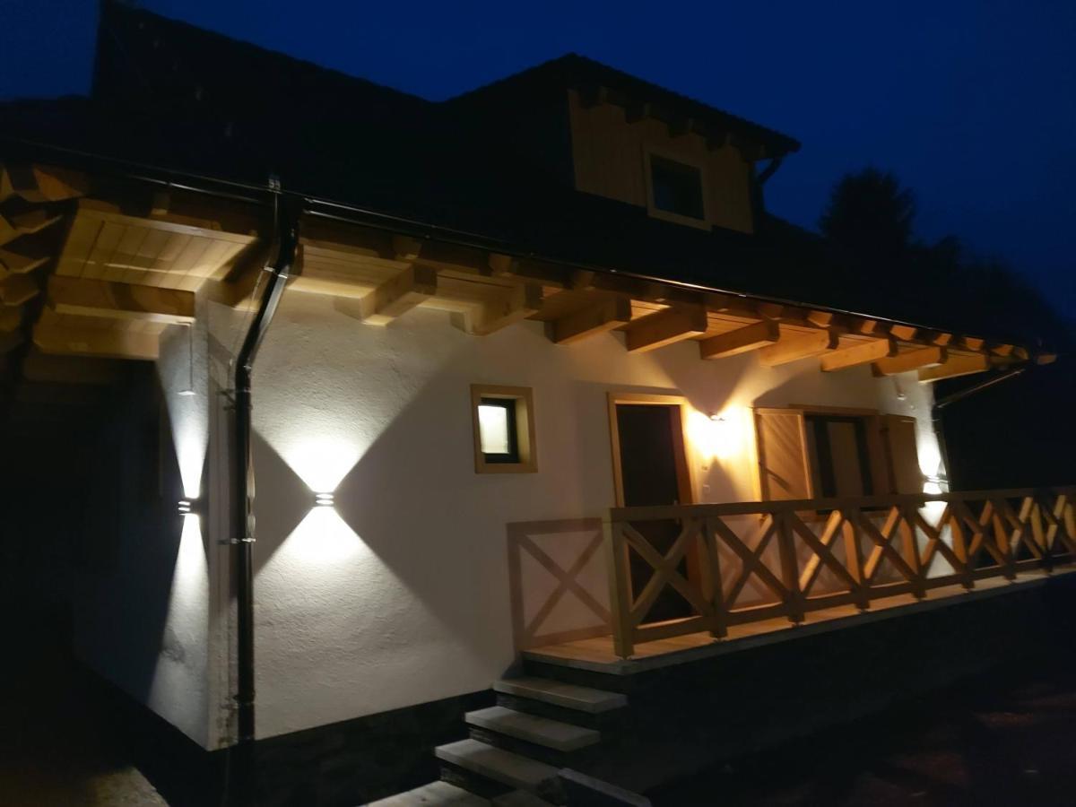 Chalupy Tri Grose Vlasky Besenova Exterior photo